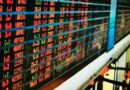 Ibovespa cai com incertezas fiscais e dólar em alta