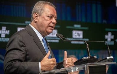 CNI defende debate técnico sobre redução da jornada de trabalho