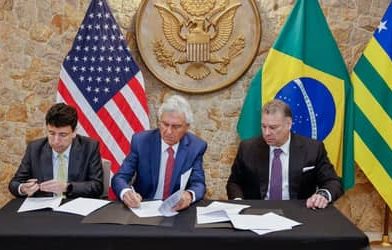 Goiás assina acordo com os EUA para colaboração sobre minerais críticos