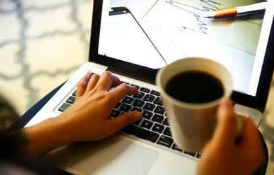 Regime de urgência para redução da escala 6×1 gera preocupação no setor produtivo