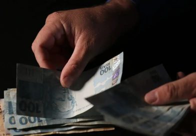 Endividamento entre quem ganha menos é impulsionado por saúde e desemprego, aponta pesquisa