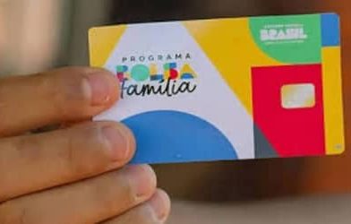 Bolsa Família:  pagamentos começam nesta quinta-feira (25) para beneficiários com NIS terminado em 7